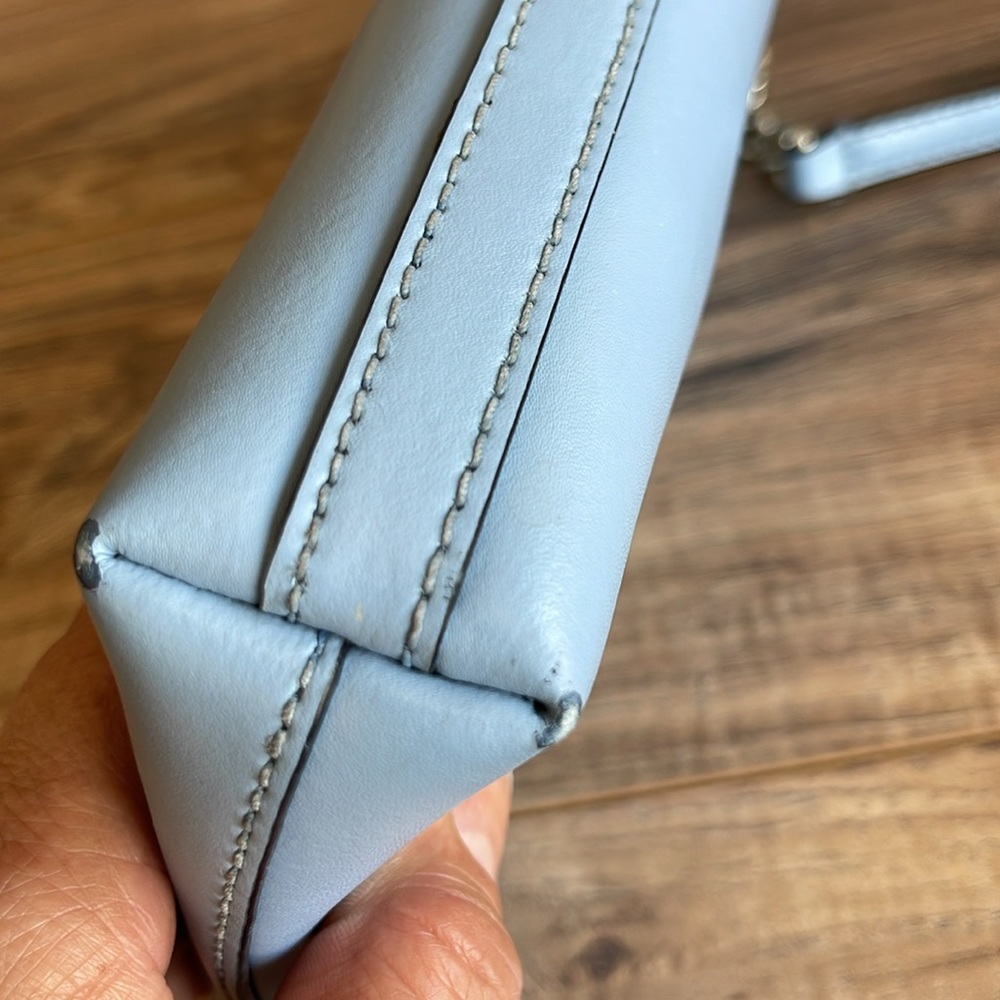 Pre-owned Kate Spade Light Blue Leather Crossbody Bag with Bow - Picture 6 of 10